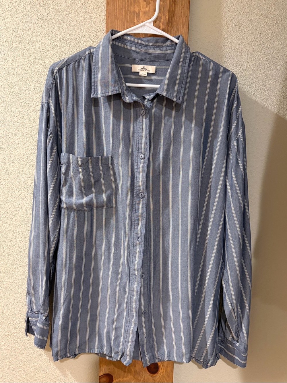 Rip Curl Blue and White Vertical Stripe Button-Down Shirt